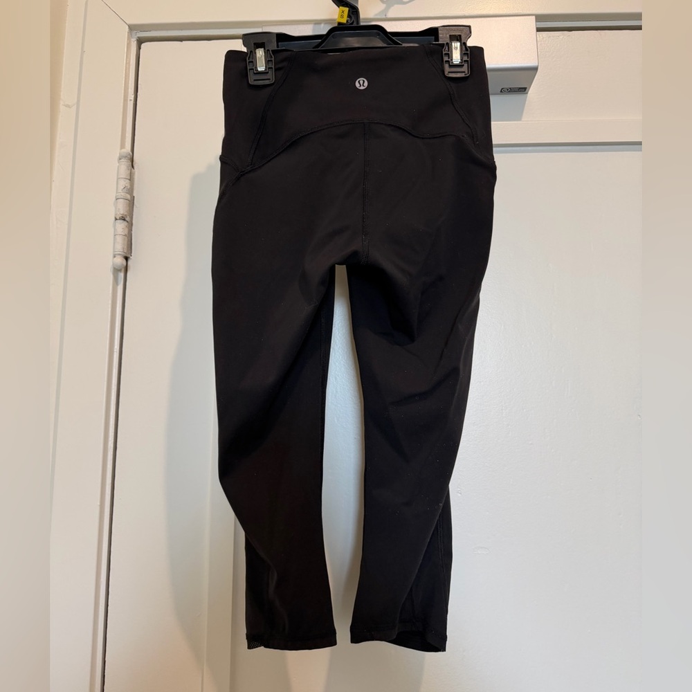 Lululemon Capri Black Athletic Leggings